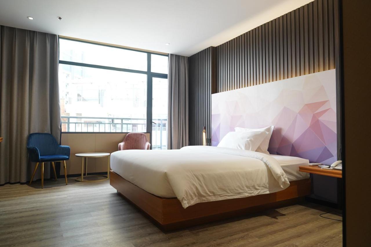 Joy Hotel Phnom Penh Ngoại thất bức ảnh