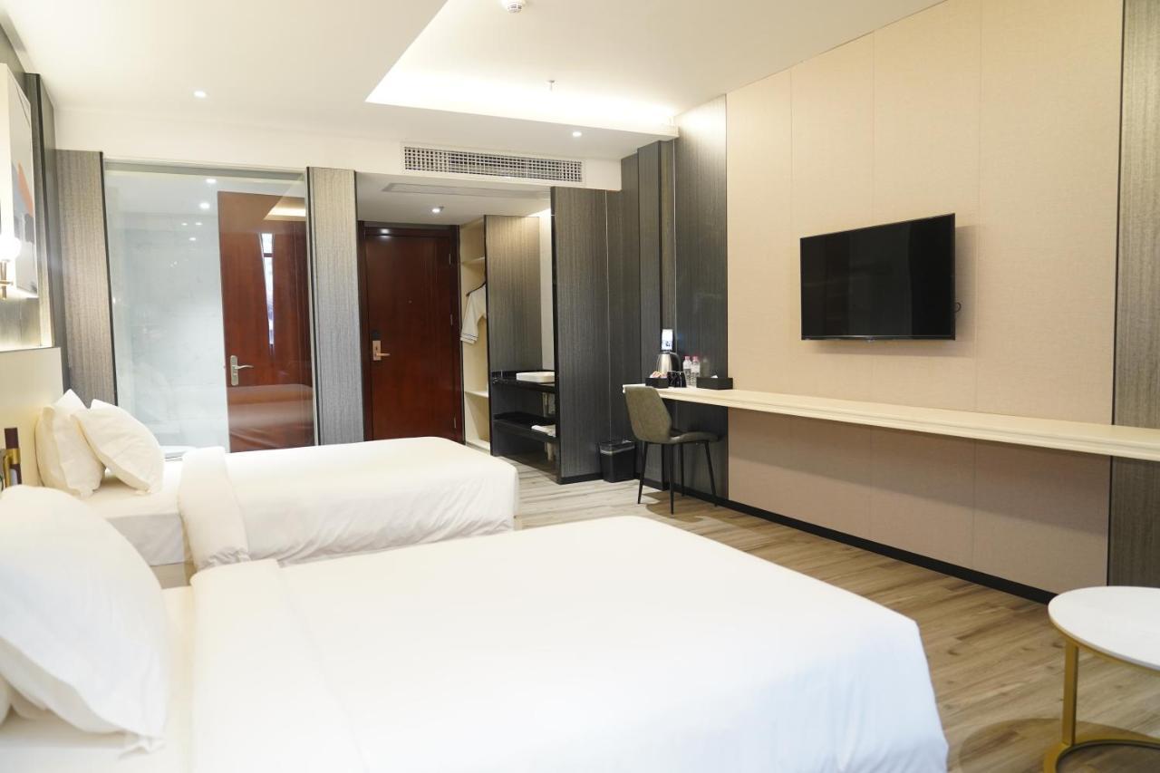 Joy Hotel Phnom Penh Ngoại thất bức ảnh