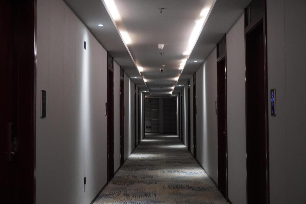 Joy Hotel Phnom Penh Ngoại thất bức ảnh