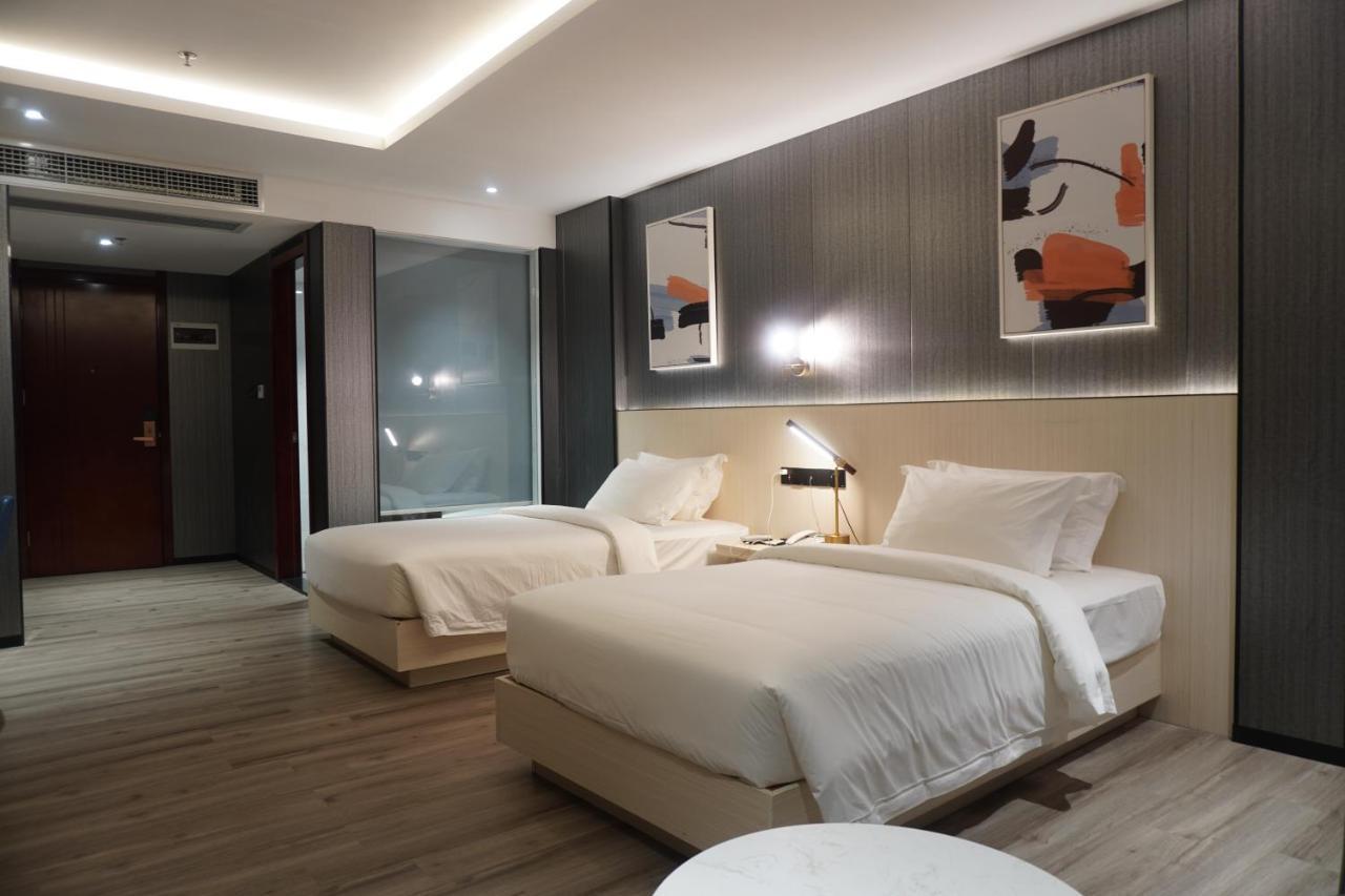 Joy Hotel Phnom Penh Ngoại thất bức ảnh