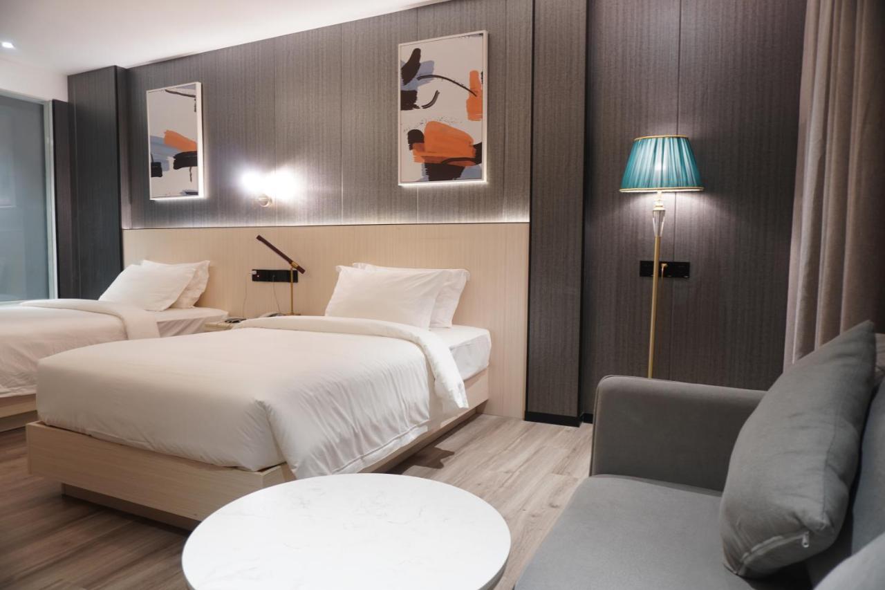 Joy Hotel Phnom Penh Ngoại thất bức ảnh